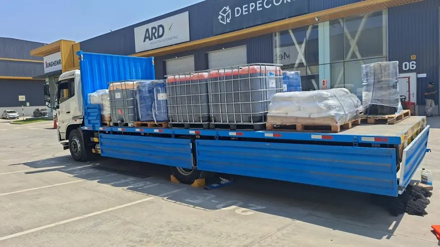 Carga mixta en camión rígido